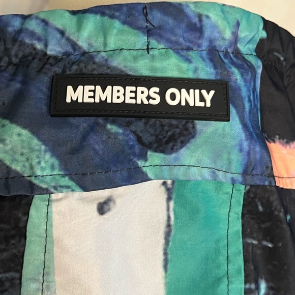 BASQUIAT X MEMBERS ONLY HOODED JACKET SZ M COLORFUL ZIP POCKETS WINDBREAKER - Picture 3 of 11